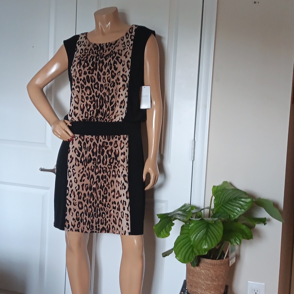 Sandra Darren Leopard print Dress, Sz. 12, NWT